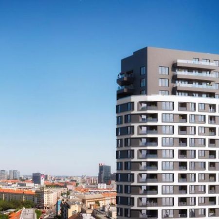2 Room Apartment, With A View Of The Castle ブラチスラヴァ エクステリア 写真