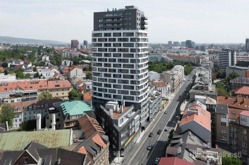 2 Room Apartment, With A View Of The Castle ブラチスラヴァ エクステリア 写真